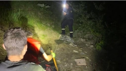 Заблукав у хащах на березі Стиру: у Луцьку опівночі рятували молодого чоловіка (фото)