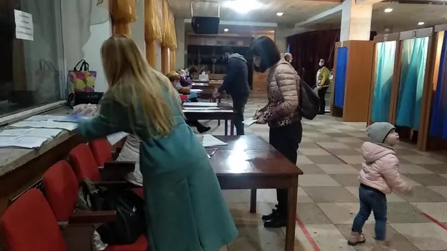Поки колеги відлучалися: на Волині зафіксували ще два порушення членами ДВК