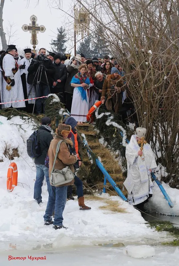 Водохреща в Луцьку: як це було торік (фото)