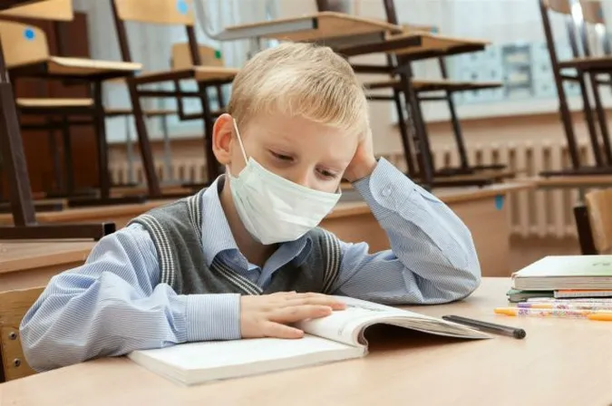 Як під час грипу чи ГРВІ: у МОЗ визначилися, яким буде навчання