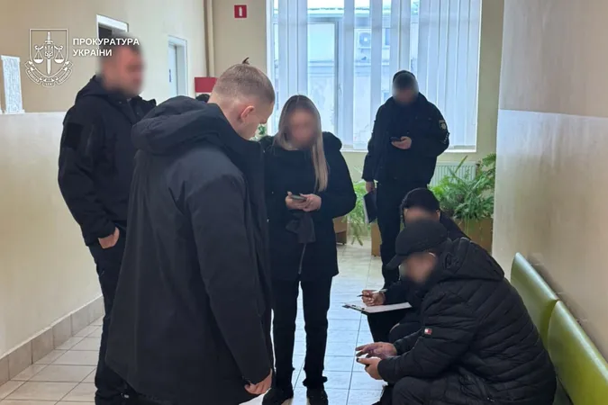Після наркозу у стоматолога 12-річна дівчинка впала в кому та померла: подробиці трагедії в Ужгороді