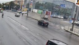 Проїхав на «червоний»: у Луцьку камери зловили водія-порушника (відео)