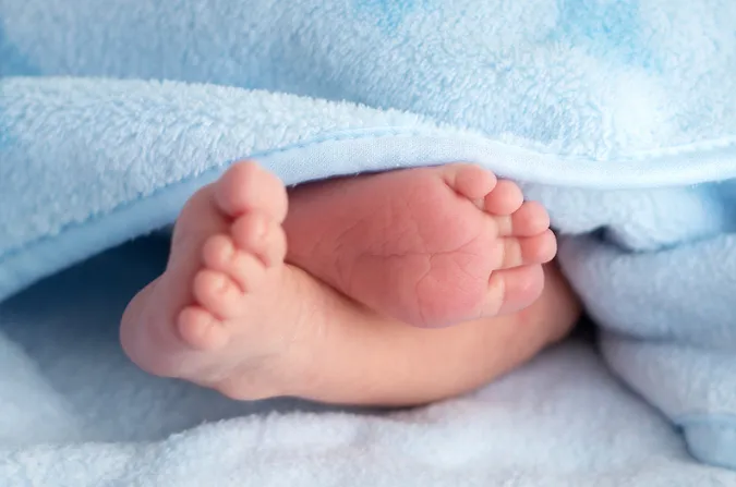 У Києві лікарі під свист куль врятували дівчинку з «відкритим серцем»