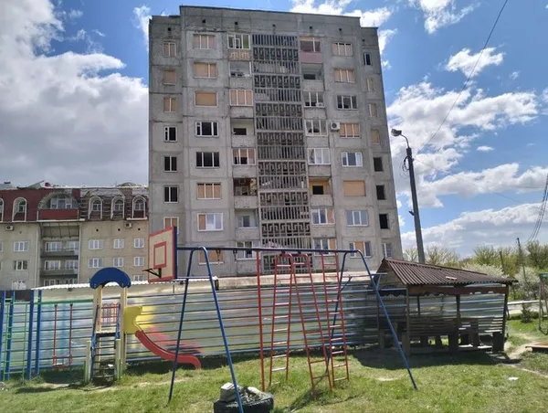 Секція будинку на Озерецькій у Луцьку, яку визнали непридатною для життя і мають демонтувати