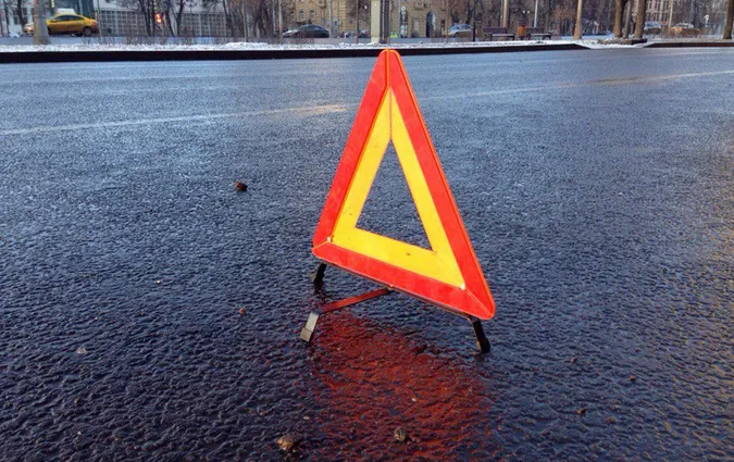 Влетів в паркан і зачепив ще два авто: п’яна аварія на Волині