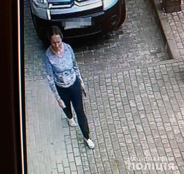 Пішла з дому і зникла: поліція розшукує 43-річну жительку Луцького району (фото, відео)