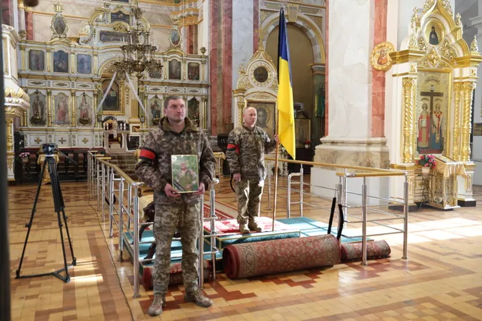 У Луцьку попрощалися із загиблим на Донеччині В'ячеславом Горюновим (фото)