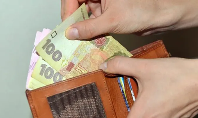 «Наближення видатків»: чому бракує грошей на зарплати бюджетникам