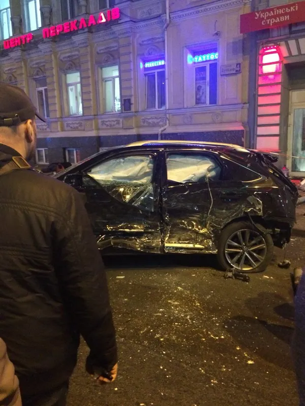 Смертельна аварія у Харкові: все, що відомо про трагедію (фото, відео) 