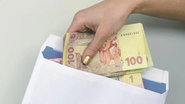 Держпраці оштрафувало роботодавців на 320 тисяч за неоформлених працівників