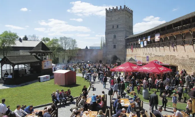 Музика на весь день: ювілейний Lutsk Food Fest здивує