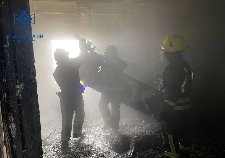 На Любомльщині пожежники врятували життя інваліду (фото)