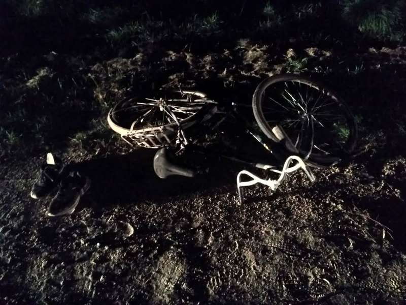 У Луцькому районі бус переїхав велосипедиста – він загинув на місці (фото, відео)