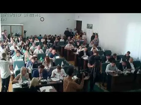 Мер Луцька Поліщук «засвітився» у ще одному земельному скандалі, прикриваючись військовими (відео)