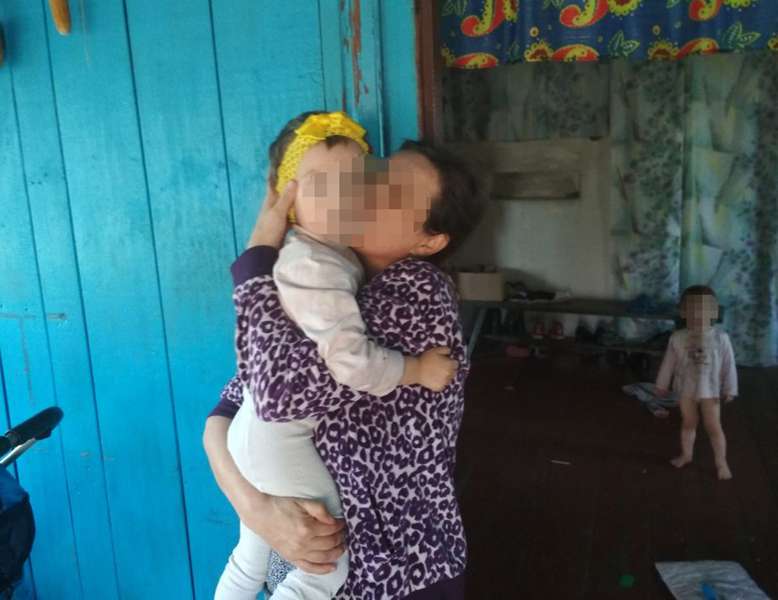 На Житомирщині батьки в печі спалили доньку і переодягали сина, щоб приховати вбивство (фото)