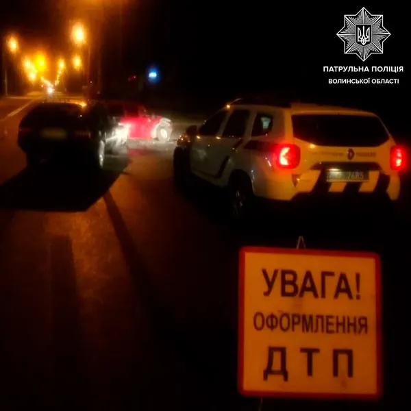 У Луцьку п'яний водій влаштував нічну ДТП (фото)