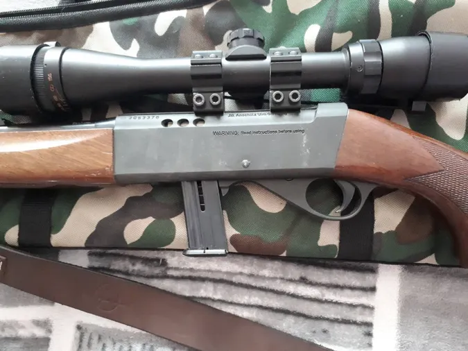 У будинку волинянина знайшли гвинтівку з патронами та ножами