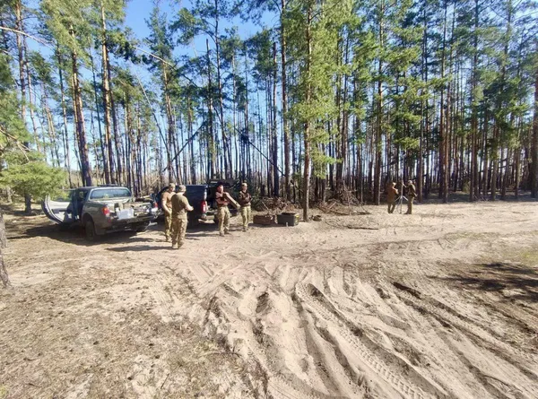 Поліцейський з Волині розповів, як за допомогою fpv-дронів вистежує окупантів (фото)