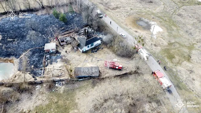 У Луцькому районі чоловік підпалив свій будинок