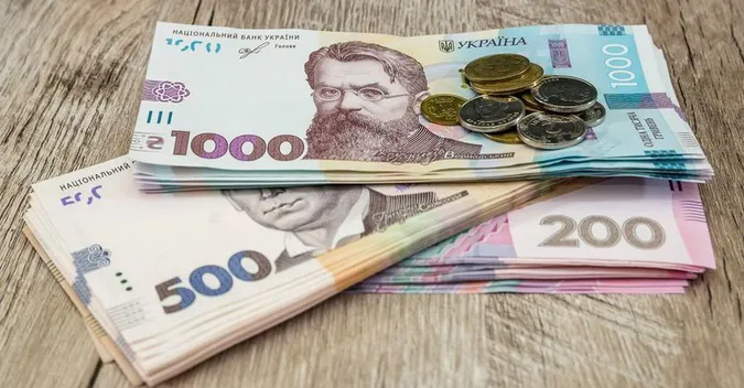 Волинян кличуть на роботу: зарплата від 20 000 до 40 000 гривень (відео)