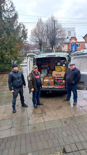 Волиняни відправили гумдопомогу у Донецьку, Луганську та Запорізьку області (фото)
