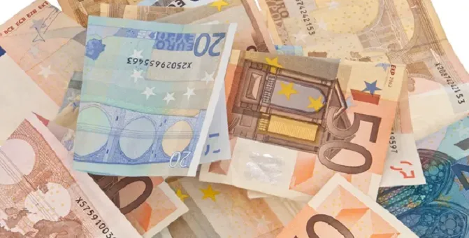 Українці, які постраждали від вторгнення рф, можуть отримати до 30 тисяч євро: як саме
