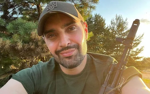 Більше не холостяк: співак Віталій Козловський вперше одружився