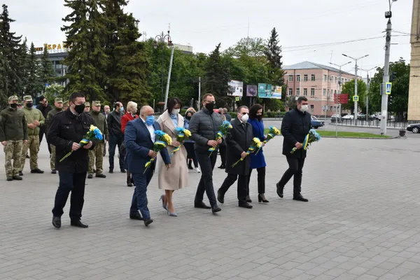 У Луцьку вшанували військових, які загинули в зоні АТО і ООС
