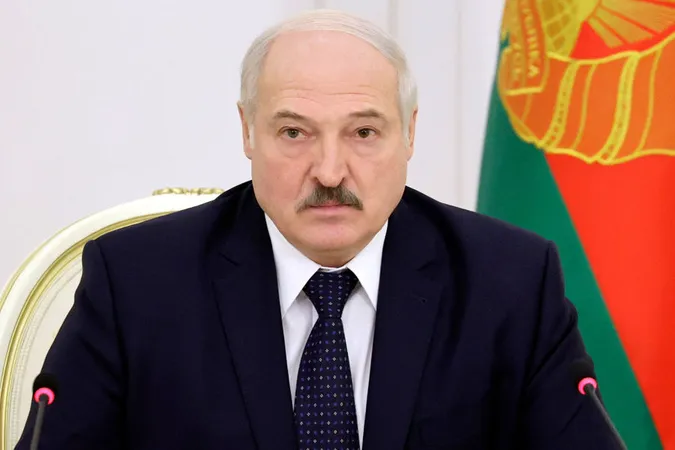 Чому лукашенко не відправив війська в Україну: 4 сценарії наступних дій