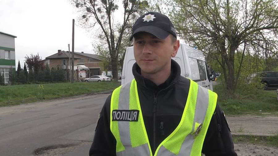 Старший інспектор відділу дорожнього руху Управління патрульної поліції в області Олег Сотнічук