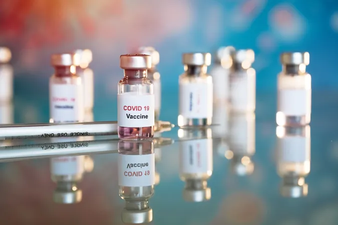 В Острозі використали всі дози вакцини від COVID-19
