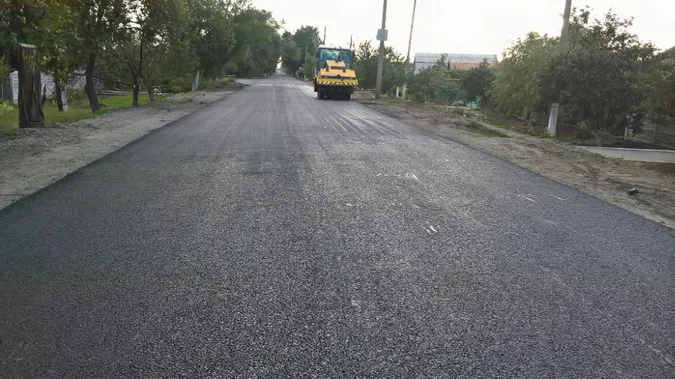 На Волині «латають»  автомобільні дороги (перелік)