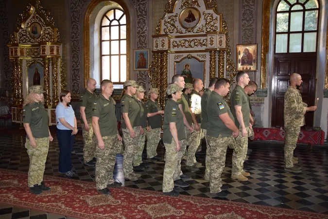 У Луцьку родини загиблих прикордонників отримали відзнаки захисників (фото)