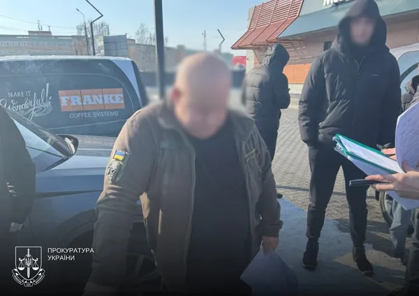 Хабарі за «тилову» службу: на Волині затримали військових за продаж посад у тилу (фото)
