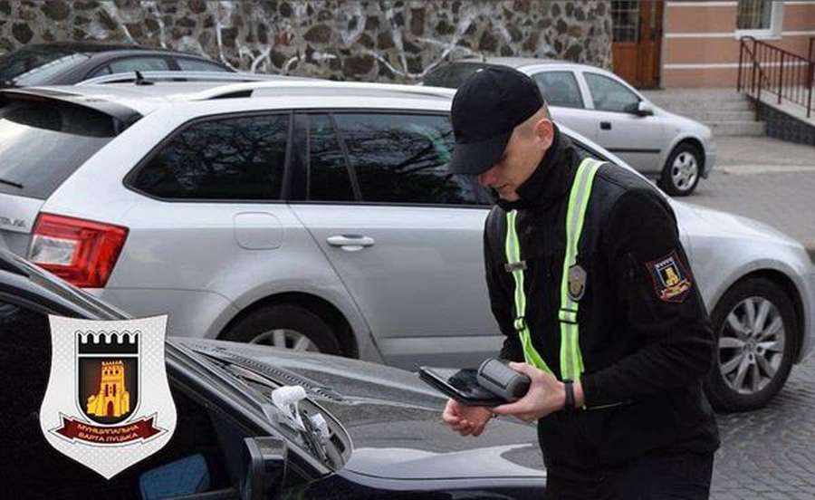 Сплатили понад 60 000 гривень штрафів за день: у Луцьку водії-порушники встановили рекорд (фото, відео)