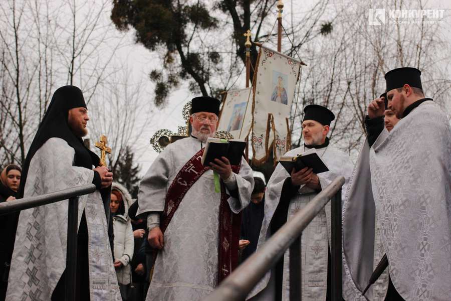 Без козаків та Михаїла: як у Луцьку освячували Стир (фото, відео)