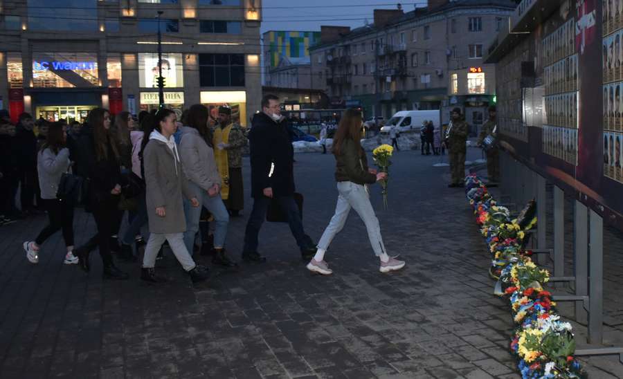 У Луцьку вшанували пам’ять військових, які загинули в зоні АТО/ООС