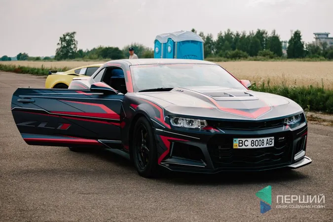 Драйв та адреналін: під Луцьком змагалися спортивні авто (фото)