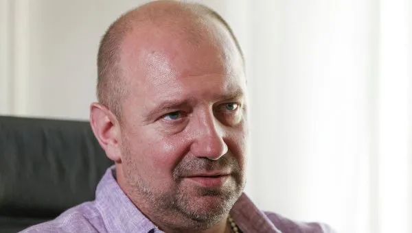 Екс-айдарівець та нардеп Мельничук задекларував трильйон гривень