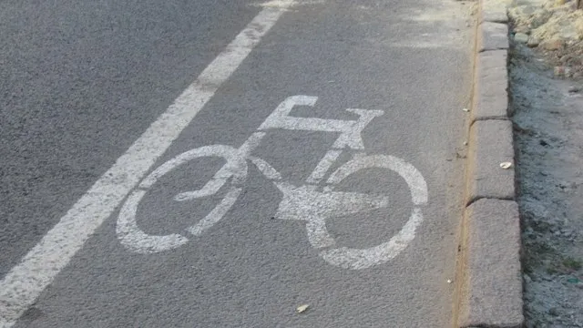 Що буде з велодоріжками і велопарковками в Луцьку