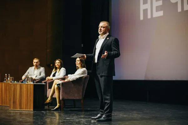 Що зробив Андрій Покровський для лучан за п'ять років депутатства (відео)