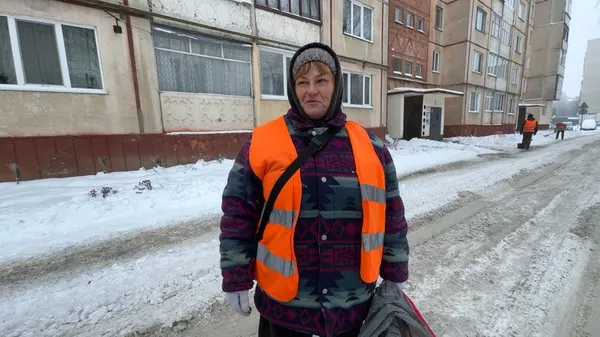 «Безплатний фітнес»: двірнички Луцька розповіли про свою роботу (відео)