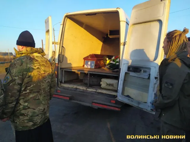 Волинь зустріла полеглого на Сході Героя (фото)