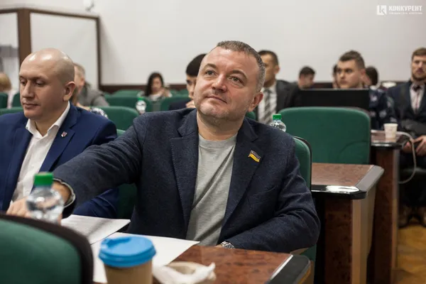 Дороги, робочі місця та безпека лучан: пріоритети Покровського щодо бюджету Луцька