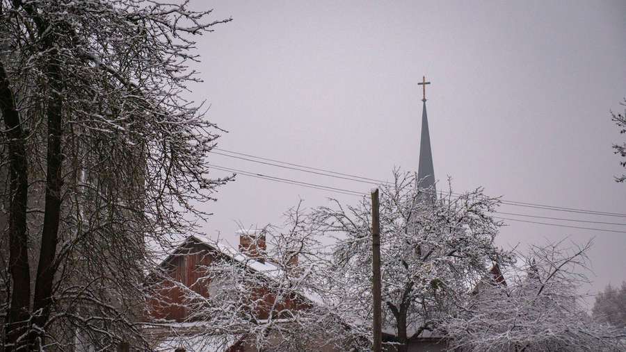 Поки не розтанув перший сніг: фото зі Старого Луцька