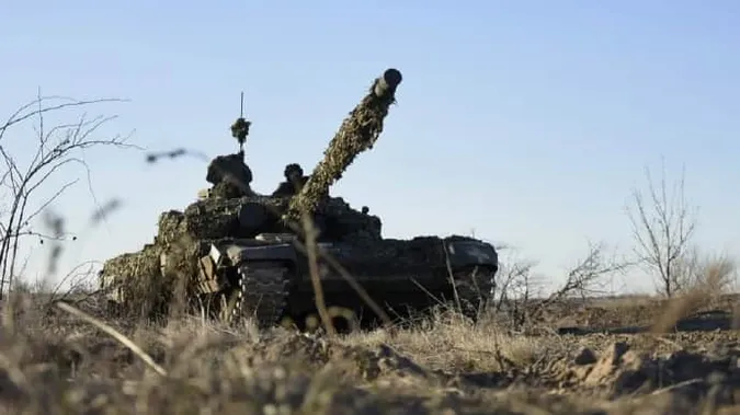 Близько 630 200 окупантів, 8653 танки, 15 033 БпЛА: втрати ворога на 12 вересня