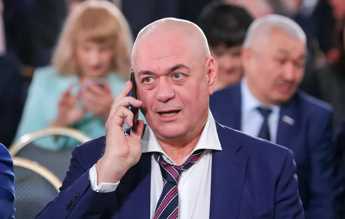 Російський радіоведучий Сергій Доренко розбився на мотоциклі (фото)