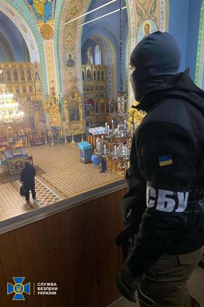 СБУ проводить обшуки в монастирях УПЦ МП на Харківщині (фото)