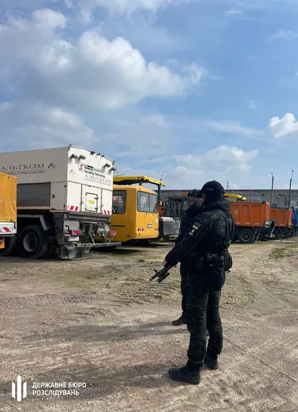 Родичів Медведчука і Козака підозрюють у протиправному використанні надр (фото)
