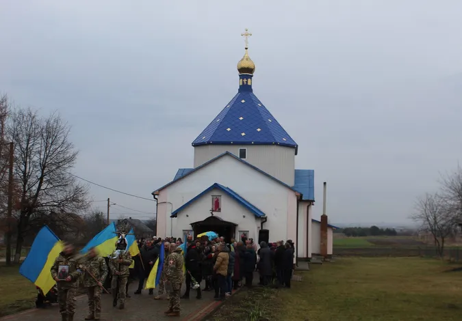 На Волині попрощалися із Героєм Юрієм Панічиком (фото)